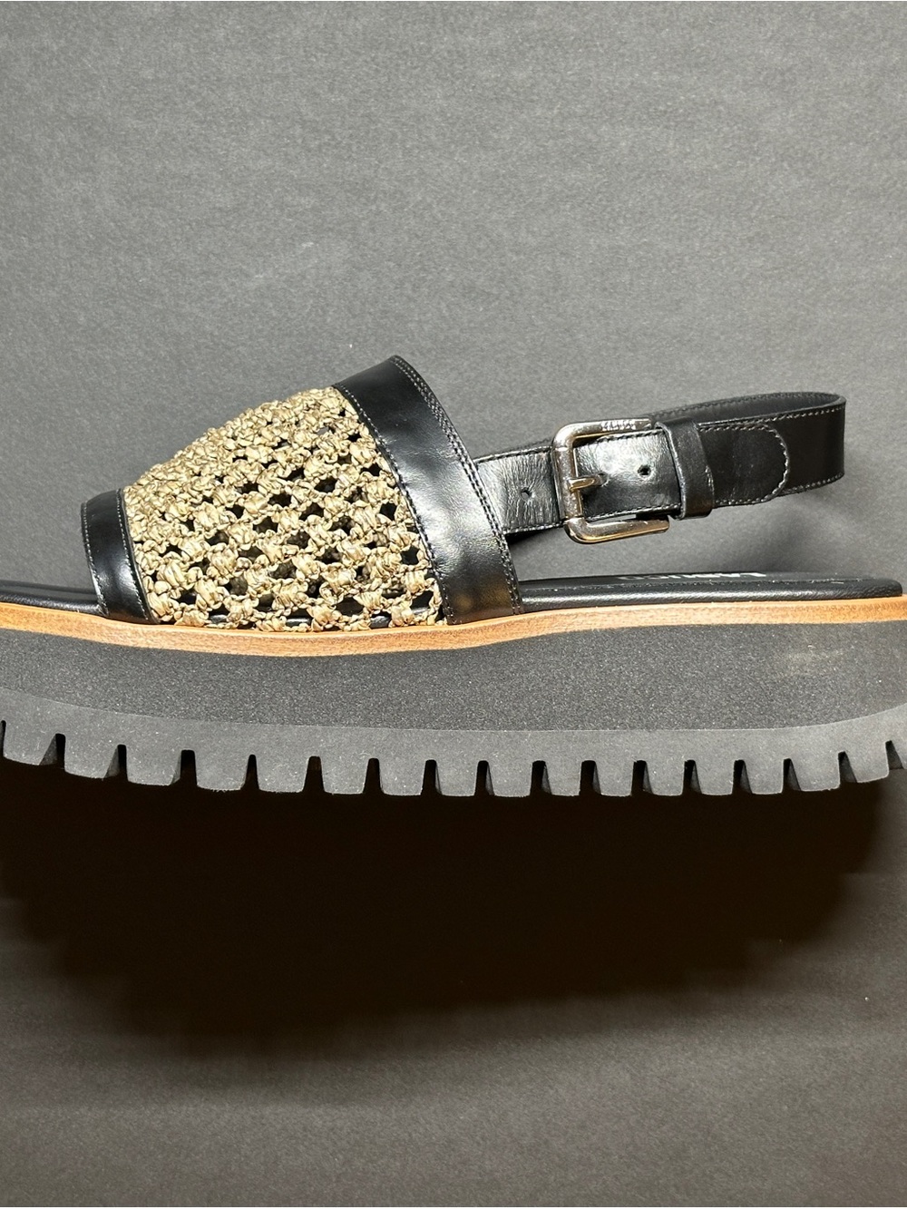 LABUCQ Panama Sandal - Olive
